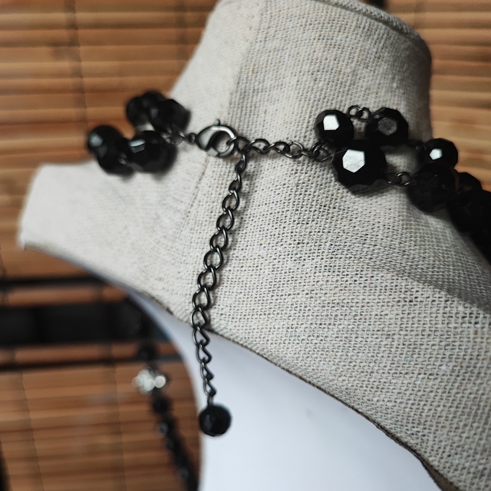 Dramatic Opera Length Black Plastic Faceted Glass… - image 3